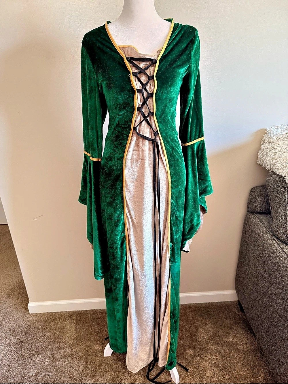 Medieval Renaissance Velvet gown dress costume cosplay sz l green gold